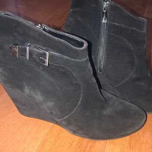 BCBG black booties. 😍